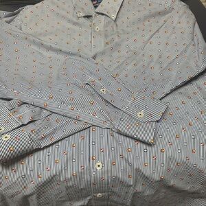 Charleston Threads Men's Patterned Shirt large